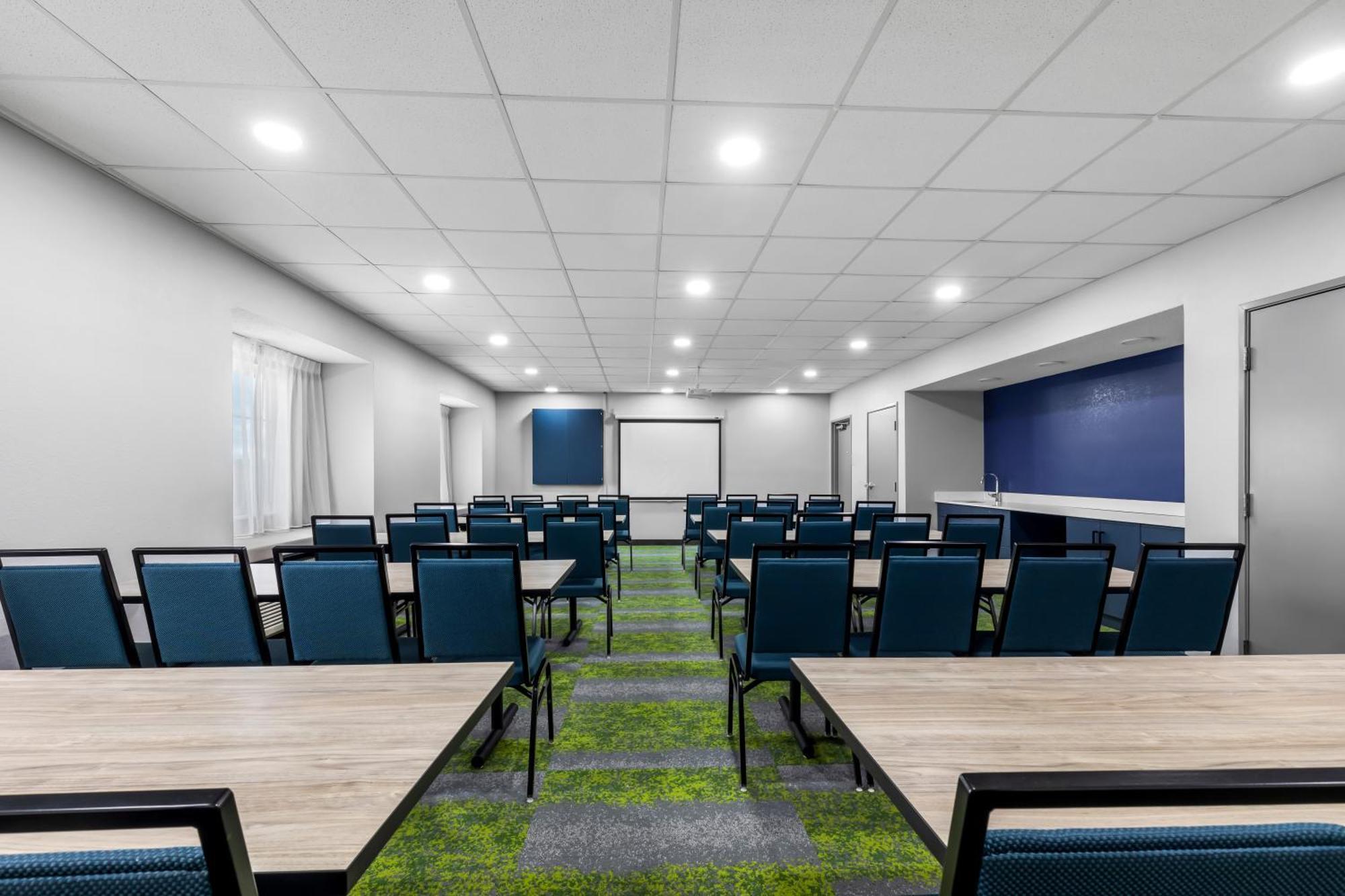 Spark By Hilton Wilkes Barre Extérieur photo
