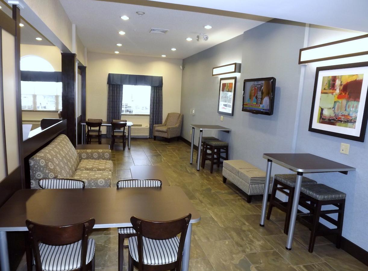 Spark By Hilton Wilkes Barre Extérieur photo